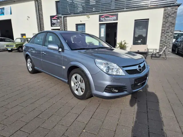 Opel Vectra 2.8 V6*XENON*MEMORY*S-DACH*VOLL*29.890KM*
