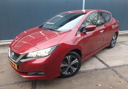 Nissan Leaf N-connecta 40 kWh €16940 na subsidie stoelverw