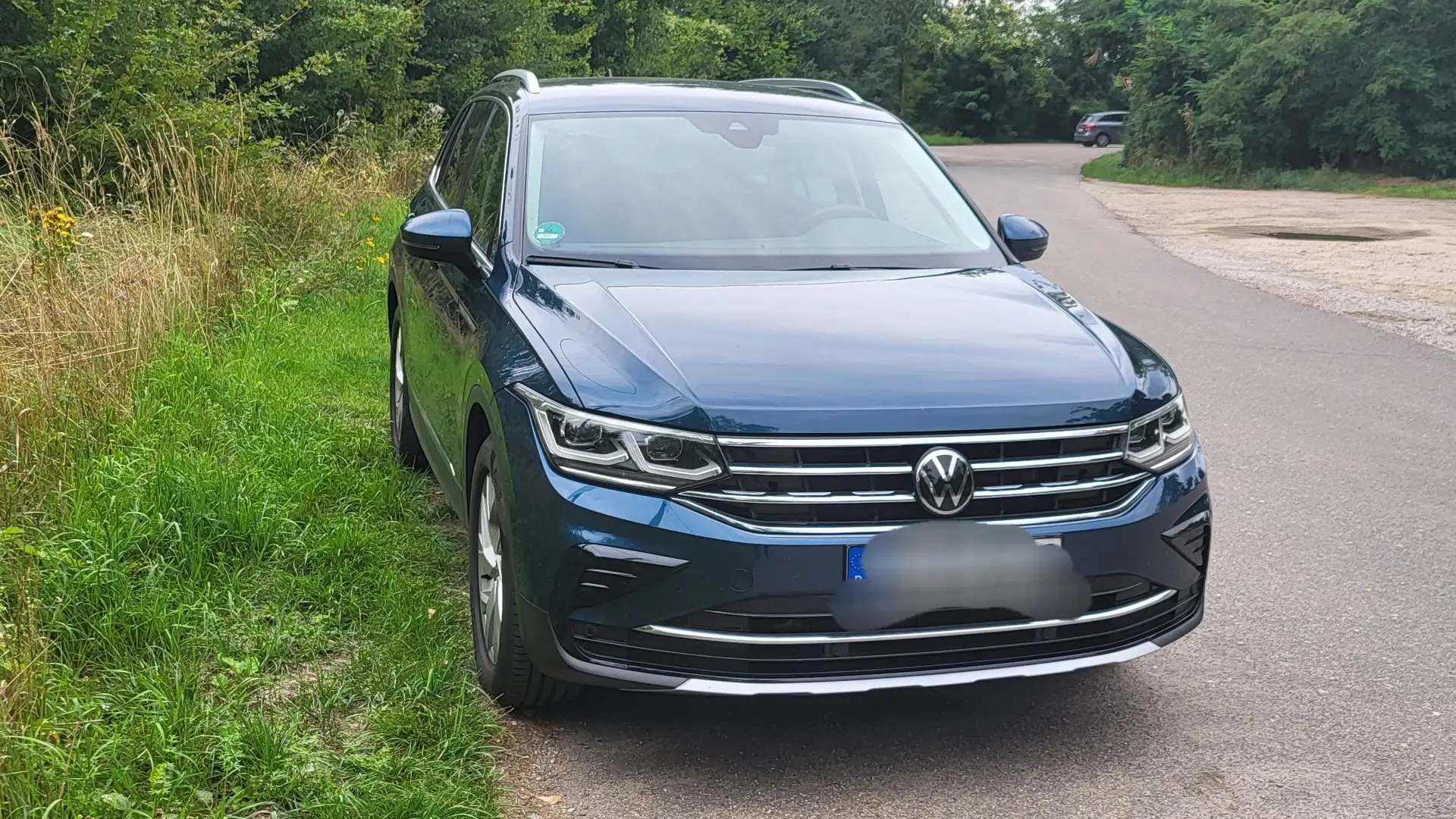 Volkswagen Tiguan 2.0 TDI SCR Elegance - 2