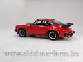 Porsche 911 3.0 SC Coupe '82 CH1487 Rouge - thumbnail 4