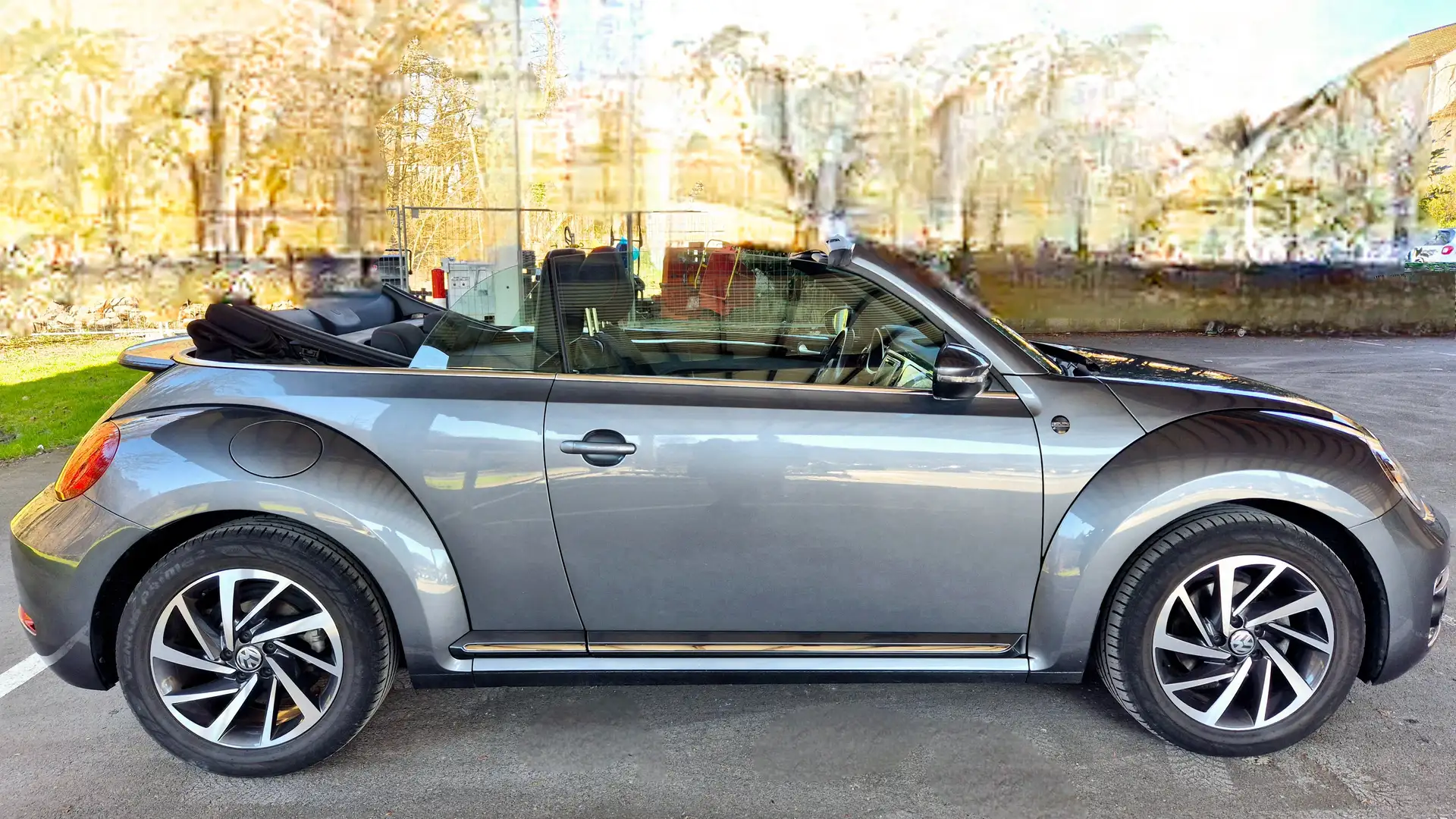 Volkswagen Beetle The Beetle Cabriolet 1.2 TSI (BlueMotion Tech) Sou Grau - 2