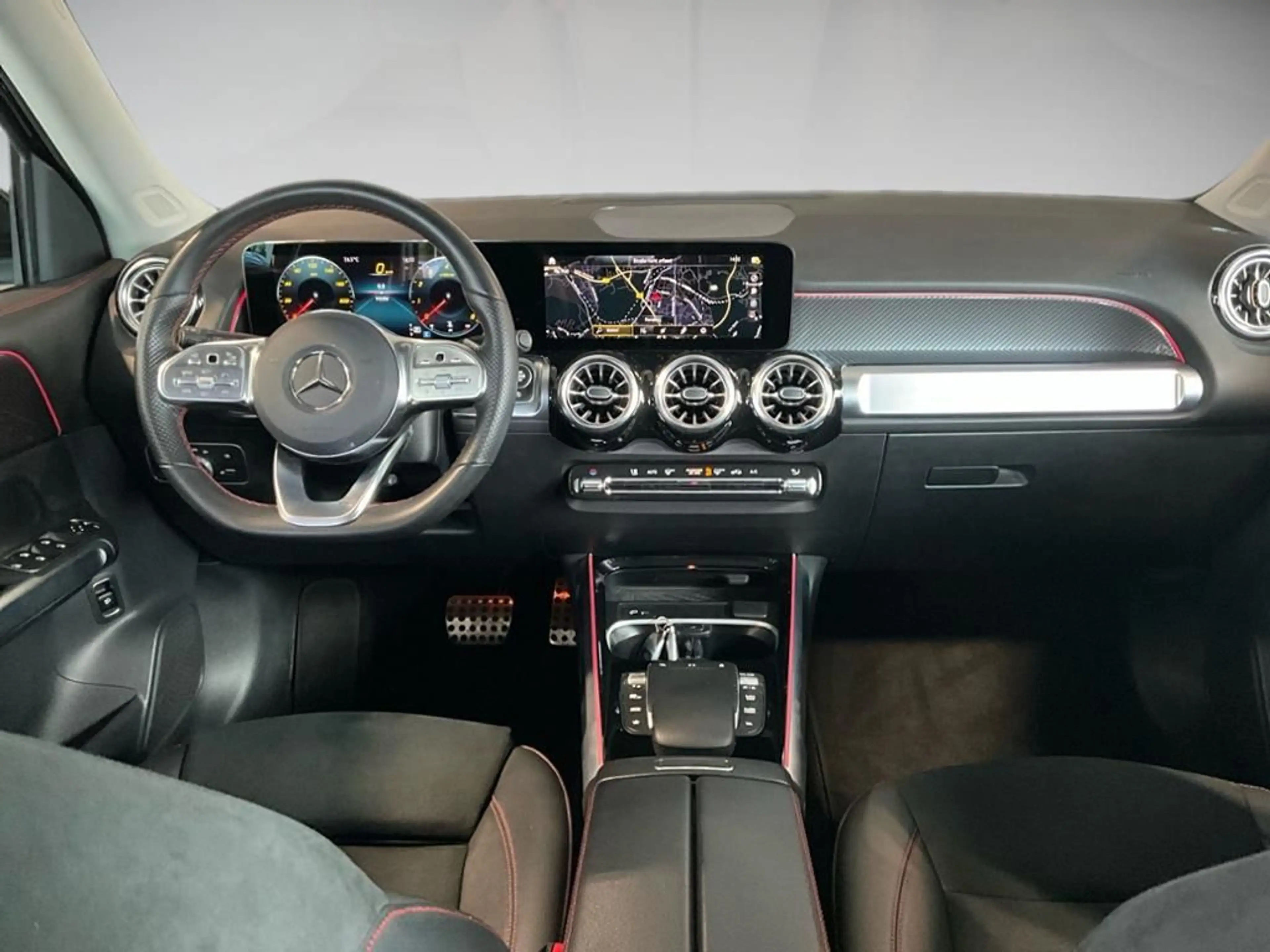 Mercedes-Benz GLB 200 AMG Styling ACC AHK AUT Kam. KlimaA LED — photo 14