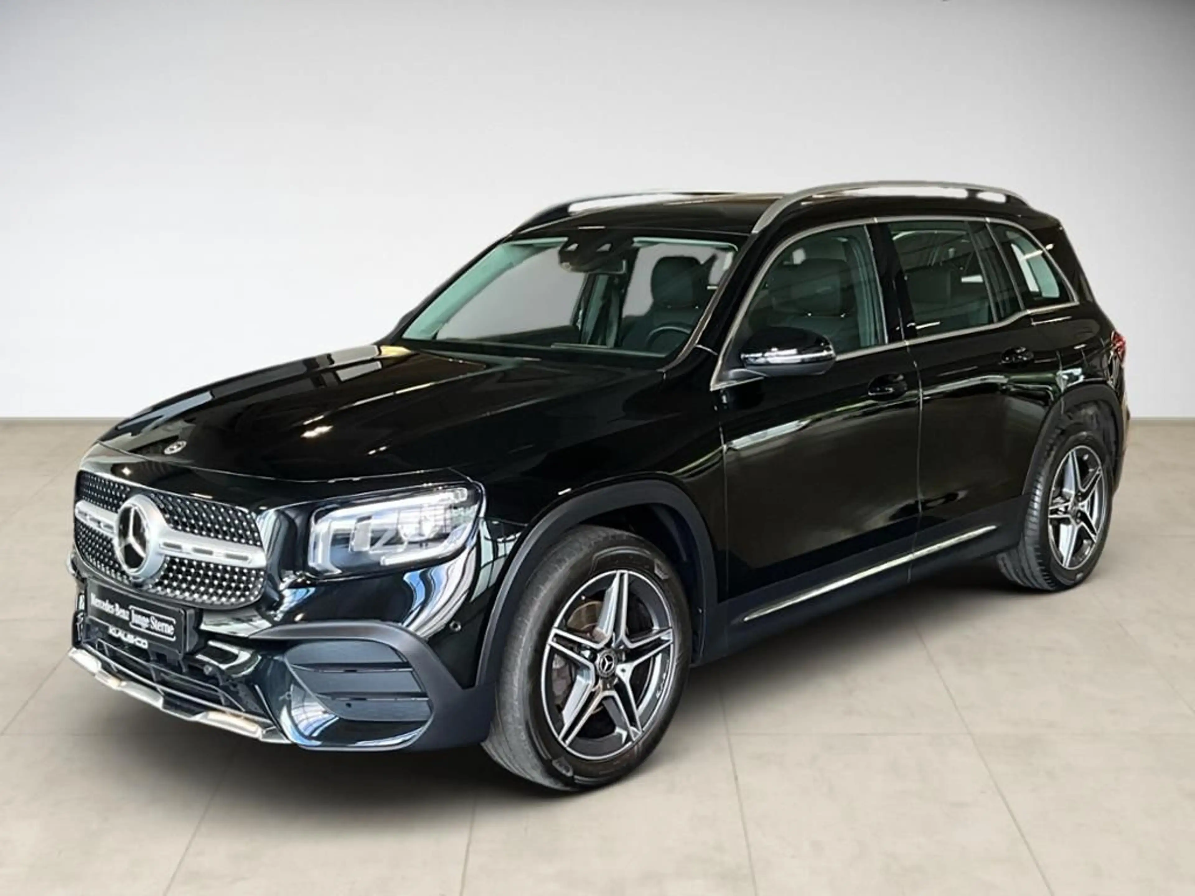 Mercedes-Benz GLB 200 AMG Styling ACC AHK AUT Kam. KlimaA LED