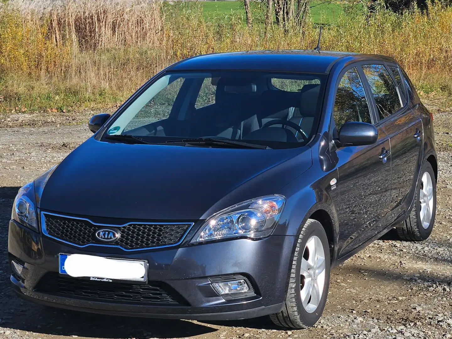 Kia Ceed / cee'd Ceed 1.4 CVVT Edition 7 Grau - 1