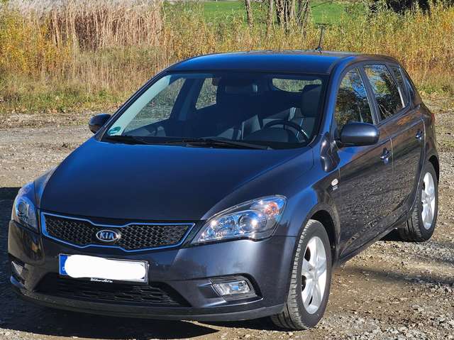 Imagine Kia Ceed / cee'd Ceed 1.4 CVVT Edition 7