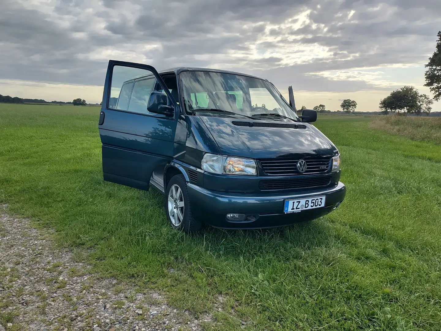 Volkswagen T4 Multivan TDI Generation - 2