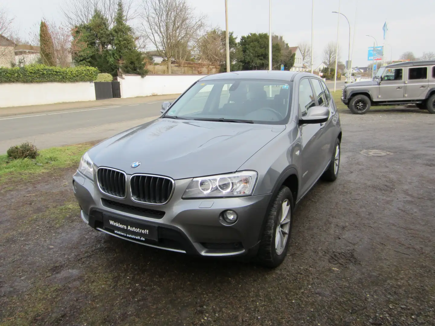 BMW X3 xDrive20d eltAHK Teilleder Navi Grau - 1