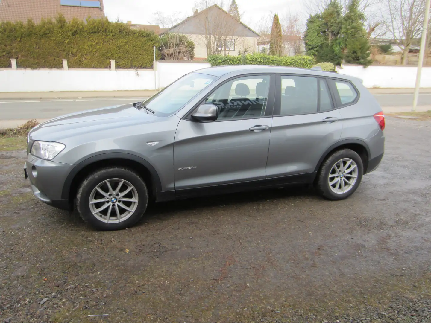 BMW X3 xDrive20d eltAHK Teilleder Navi Grau - 2