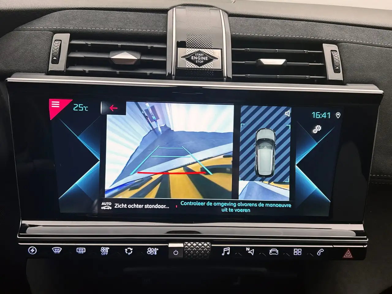 DS Automobiles DS 7 Crossback 2021 — фото 16
