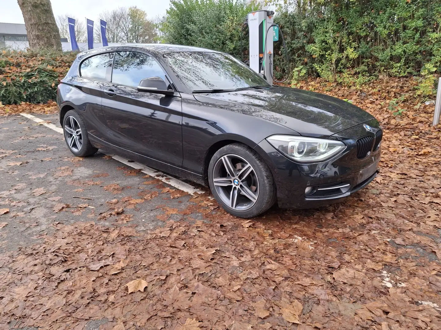 BMW 114 Sport Edition Zwart - 2