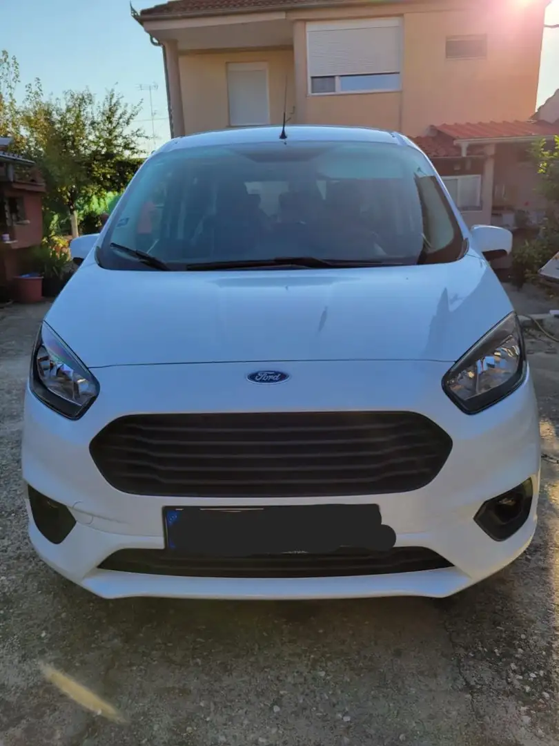 Ford Tourneo Courier Trend Weiß - 2