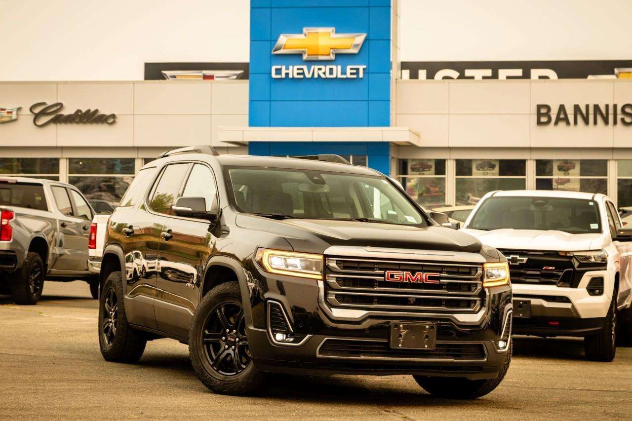 2022 GMC Acadia AT4