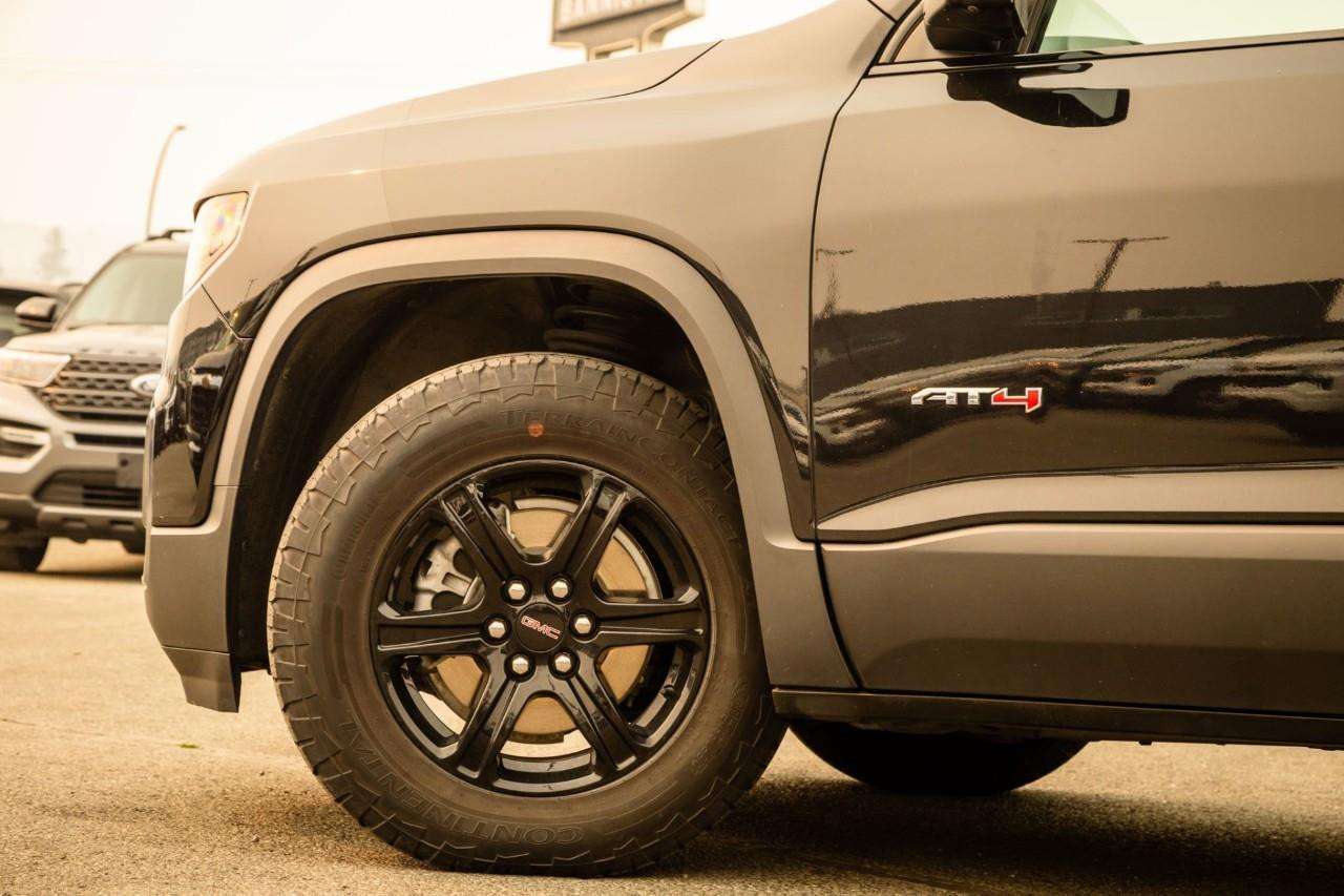 2022 GMC Acadia AT4 — снимка 1
