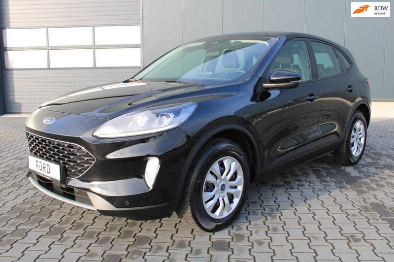 Ford Kuga 1.5 Titanium NIEUWE AUTO SPECIALE AANBIEDING