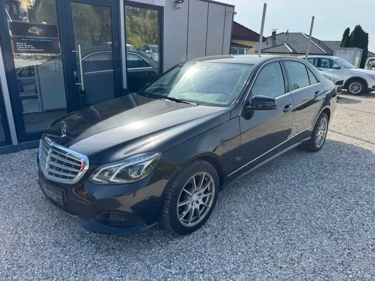 Mercedes-Benz E 250 BlueTEC 4Matic Schwarz - 1