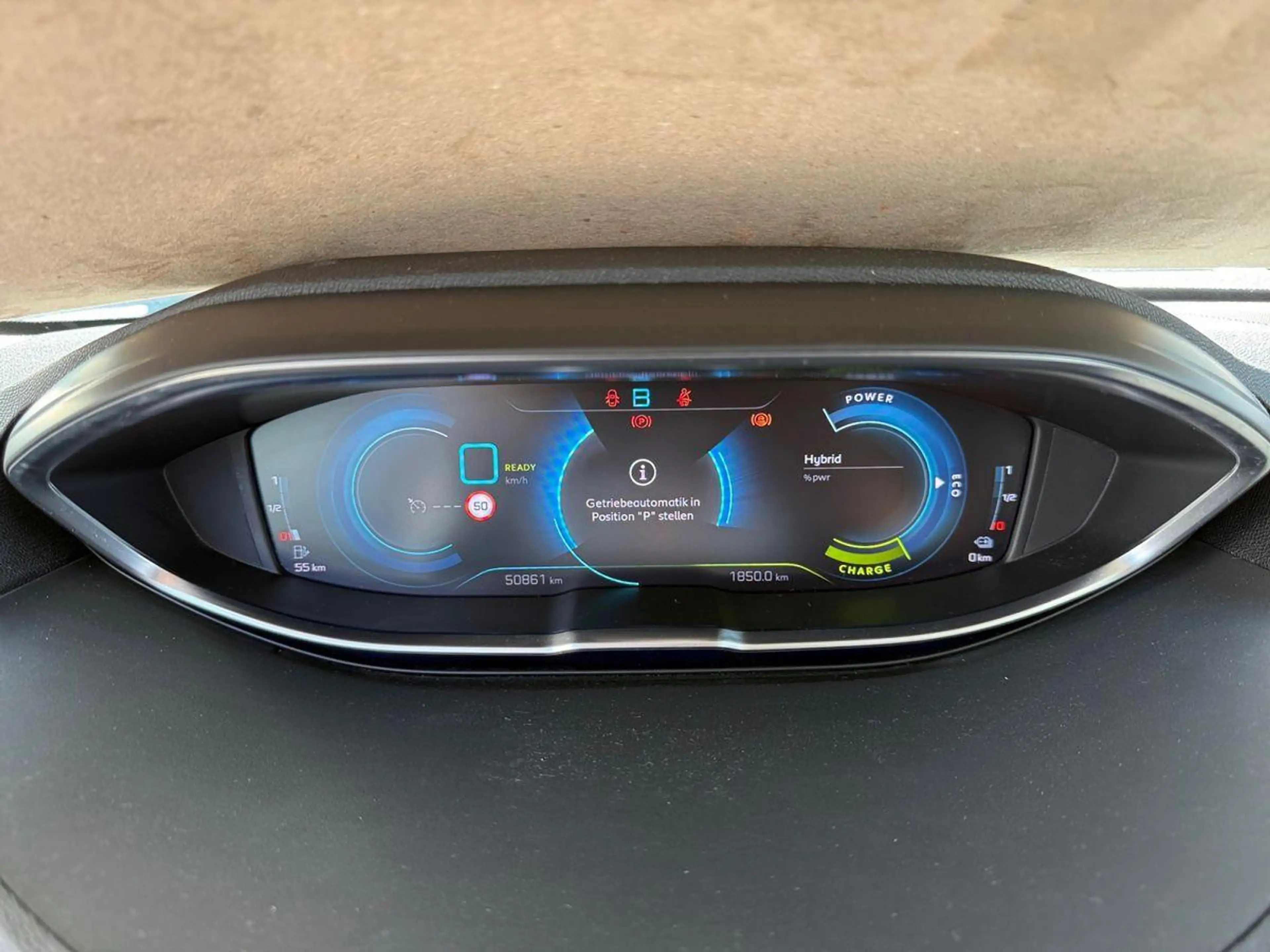 Peugeot 3008 Hybrid Allure LED/NAVI/SHZ/180°Kamera/Allwetter — photo 8