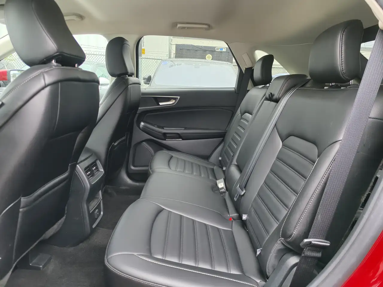 Ford Edge fotografie Ford Edge