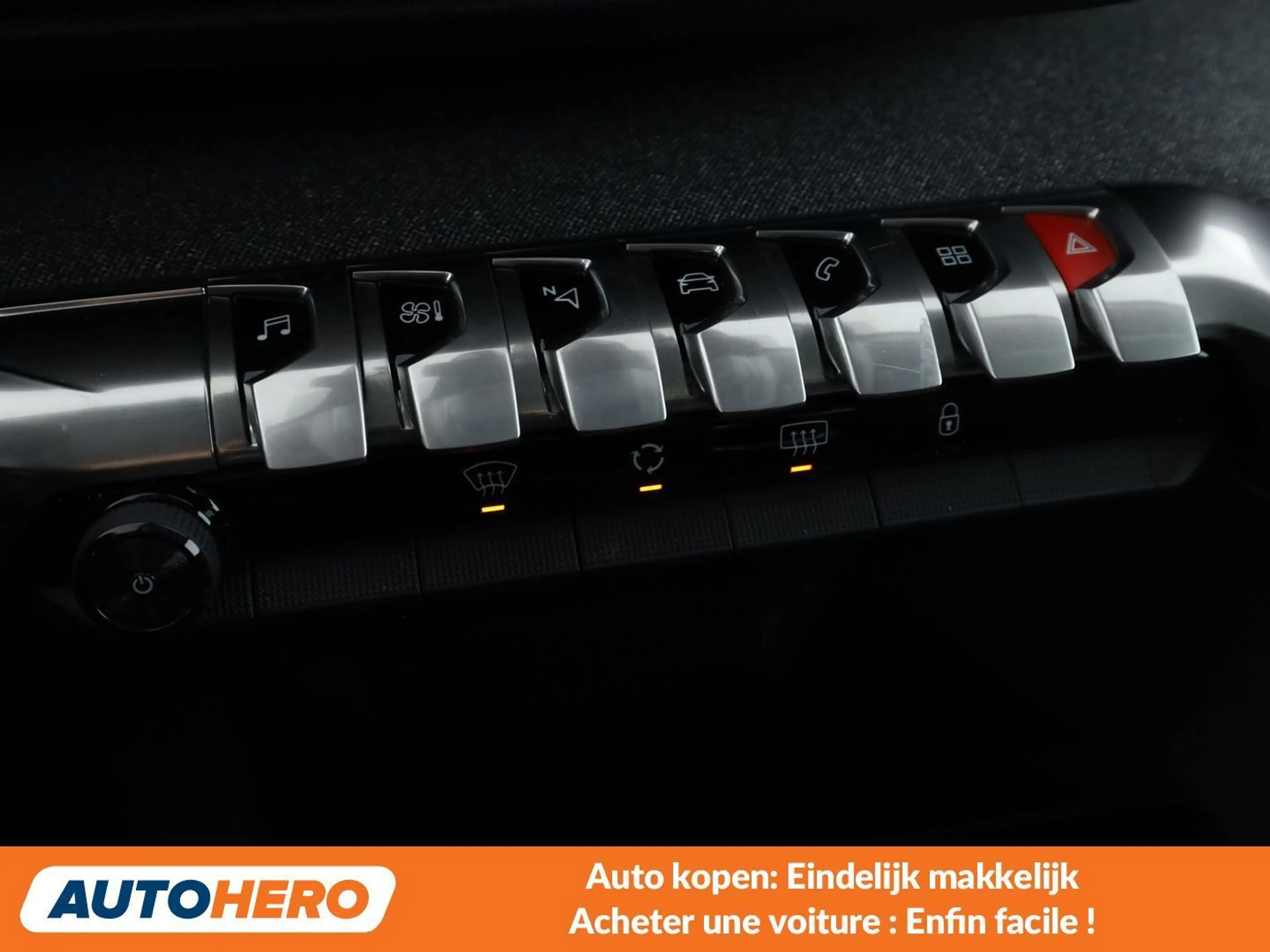 Peugeot 5008 1.2 PureTech Allure — photo 13
