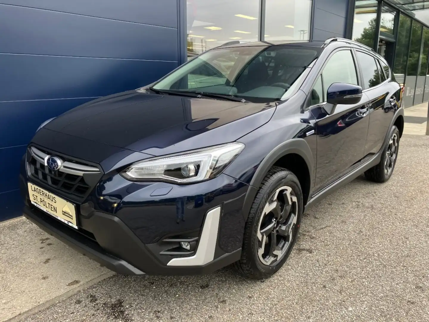 Subaru XV e-Boxer 2,0i ES Style Xtra AWD CVT Blau - 1