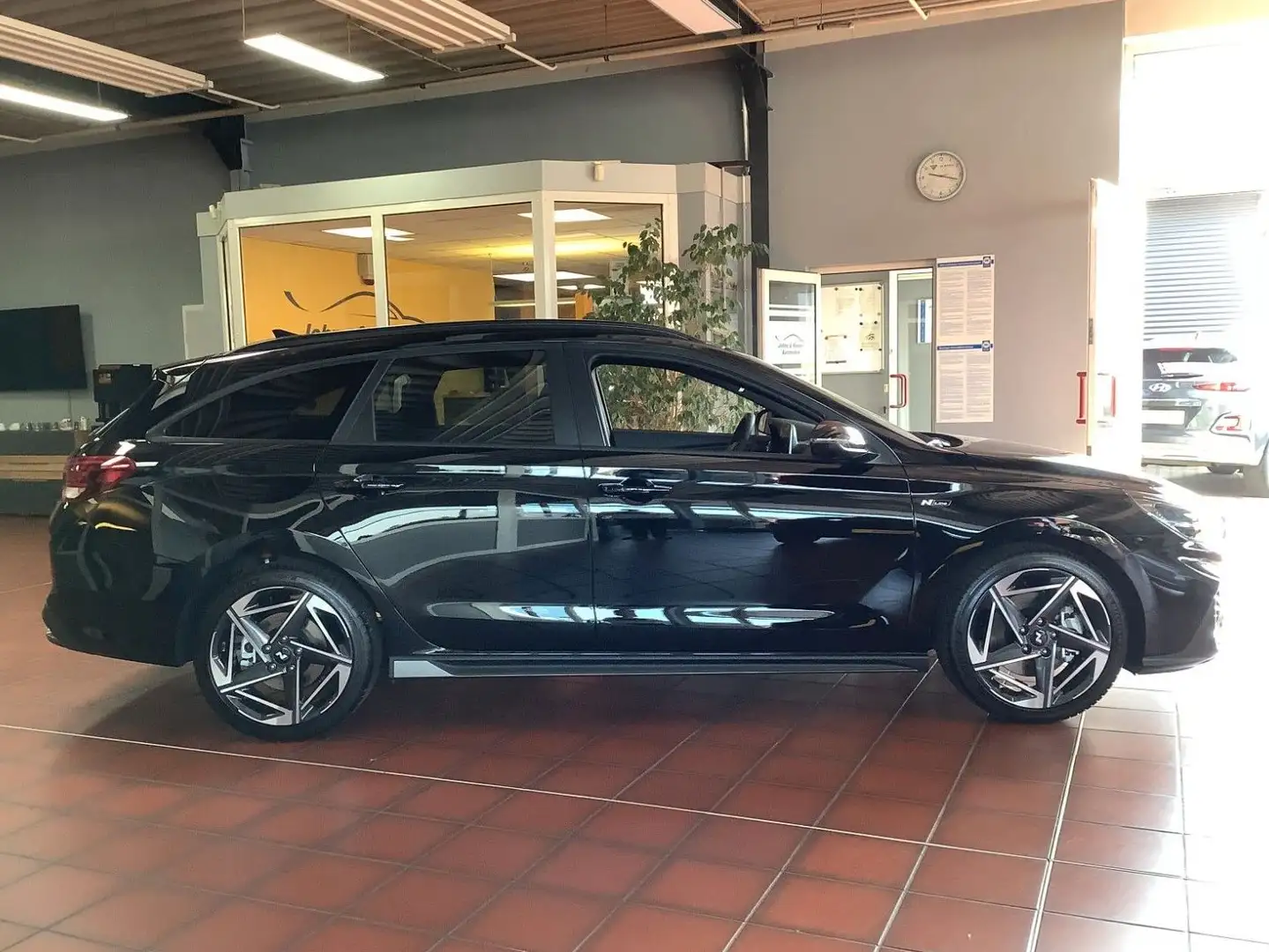 Hyundai i30 cw N Line / NAVI / KAMERA Schwarz - 2