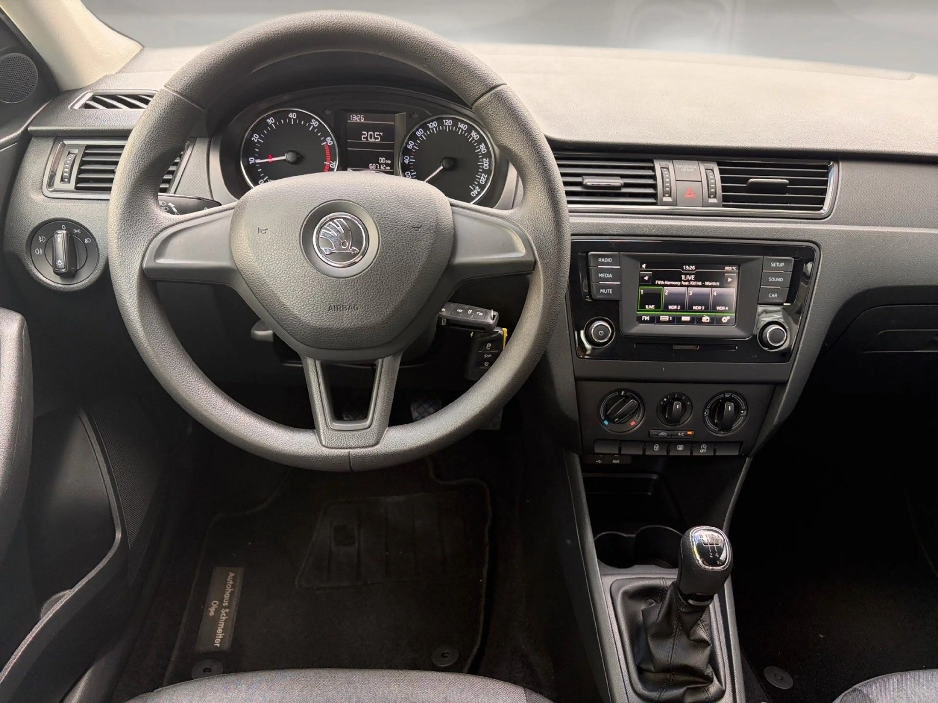 Skoda Rapid/Spaceback Spaceback Cool Edition — photo 12