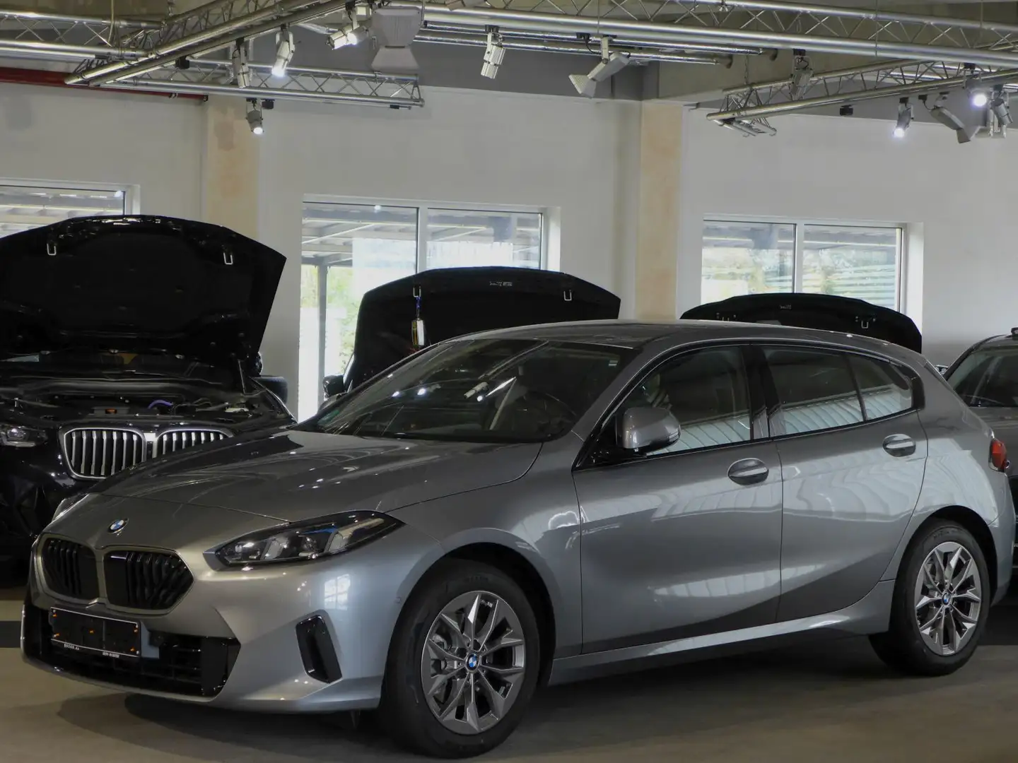 BMW 118 118d F70 Kamera,adap.LED,Driving Assistent Grau - 2