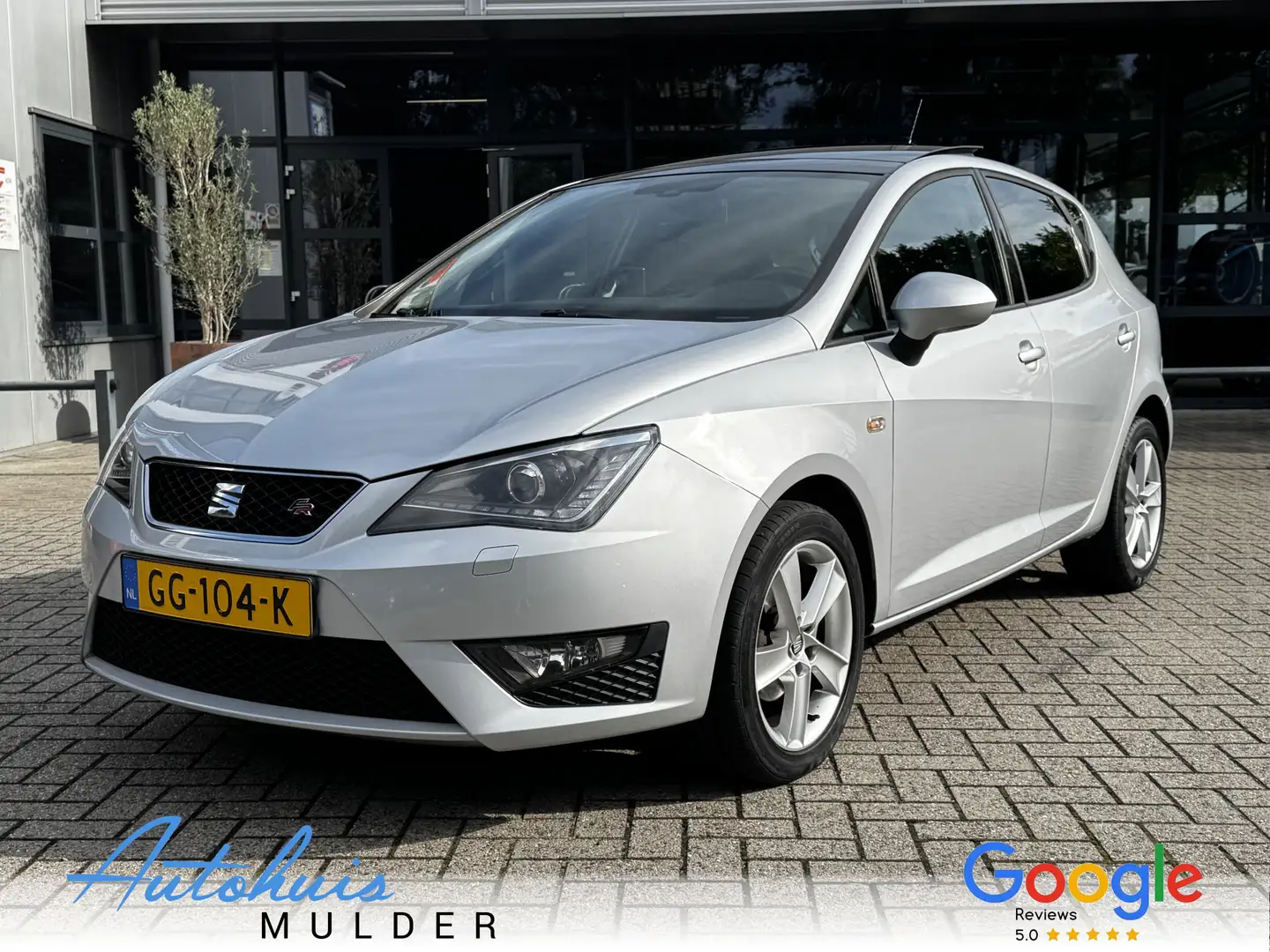 SEAT Ibiza 1.2 TSI FR Panoramadak/Xenon/Cruise/Navigatie Grijs - 1