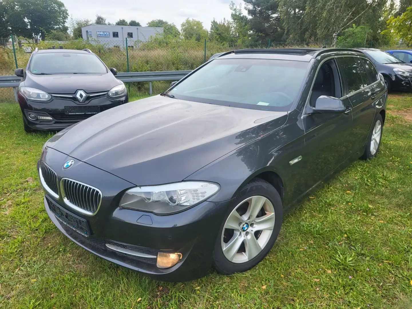 BMW 523 FESTPREIS!!! 523i  5er Touring aus 2-Hand Gris - 1