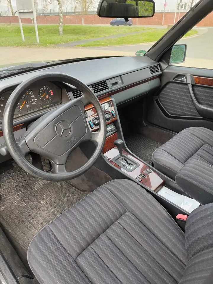 Mercedes-Benz E 230 E-Klasse, foto 9