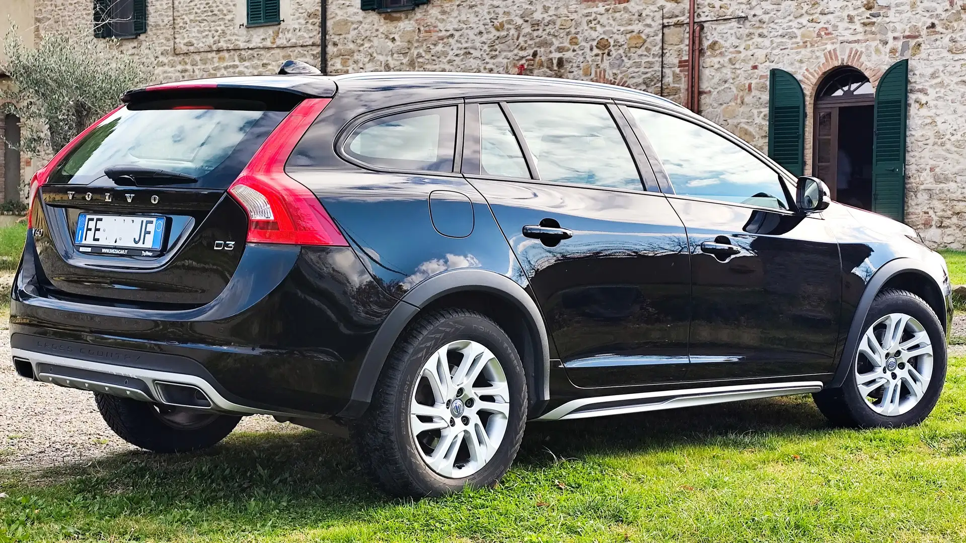 Volvo V60 Cross Country V60 Cross Country D3 Momentum geartronic Negru - 2