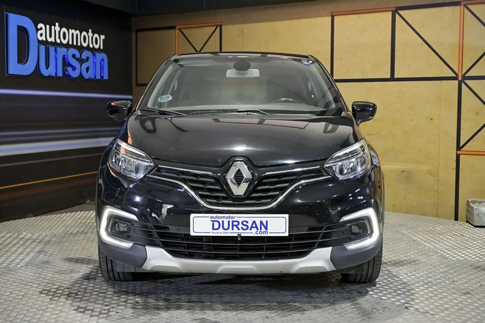 Renault Captur TCe Zen 67kW Schwarz - 2