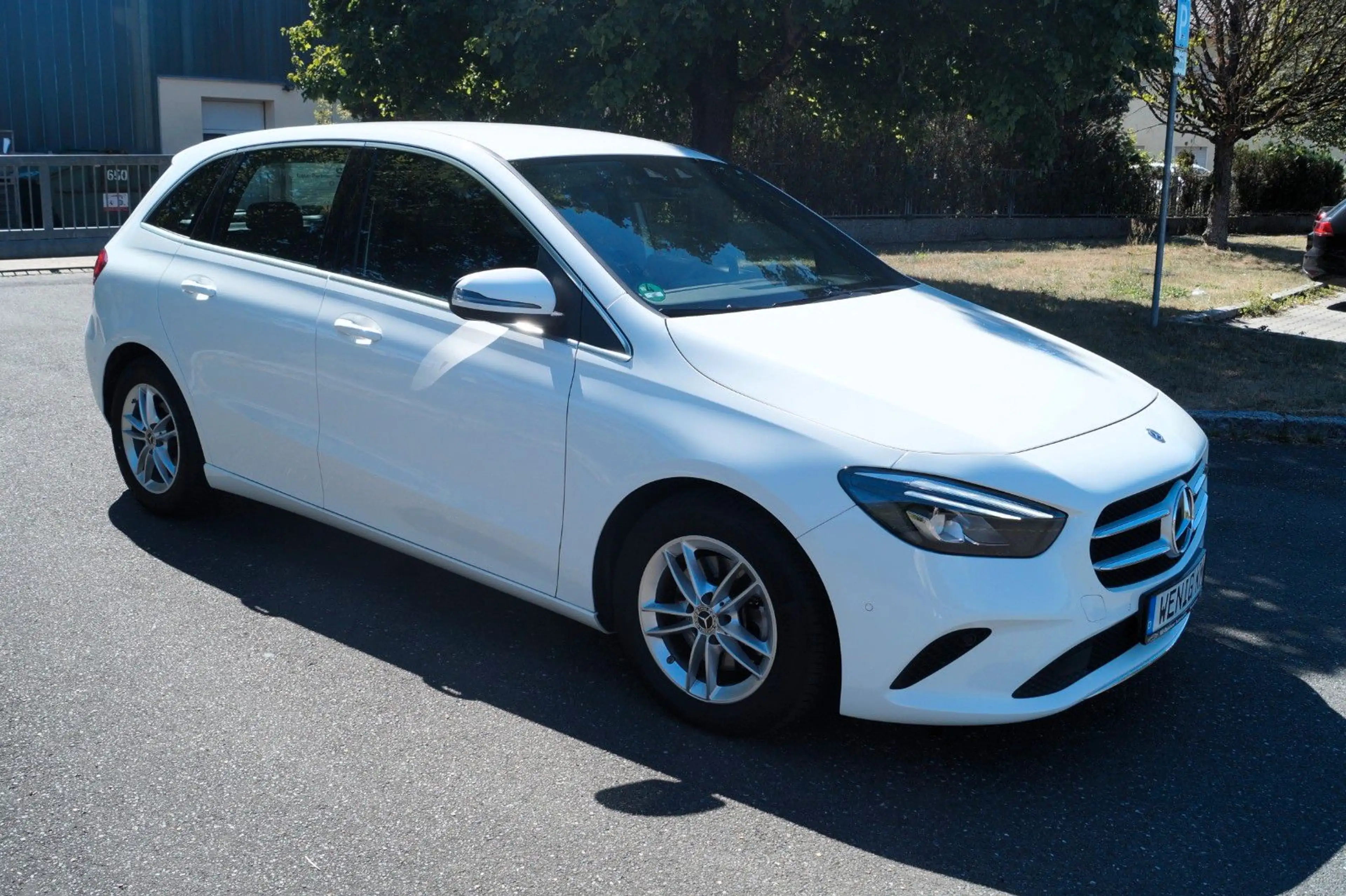 Mercedes-Benz B 200 d Progressive/ Euro 6/ MBUX/ NAVI/ PDC — photo 7