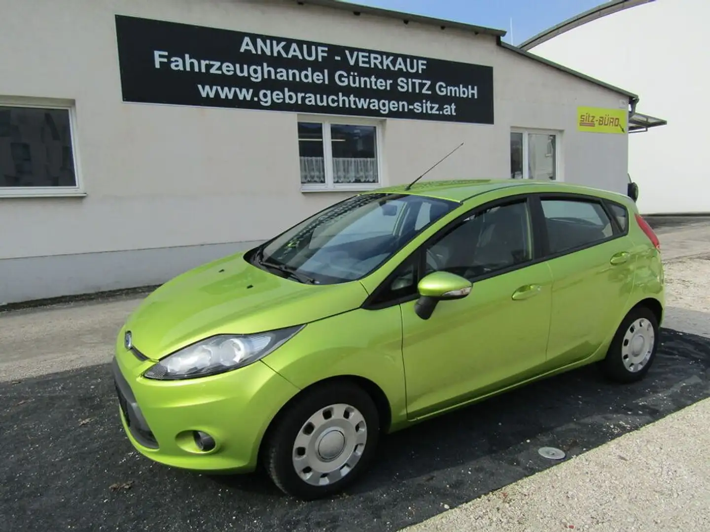 Ford Fiesta Trend Grün - 1