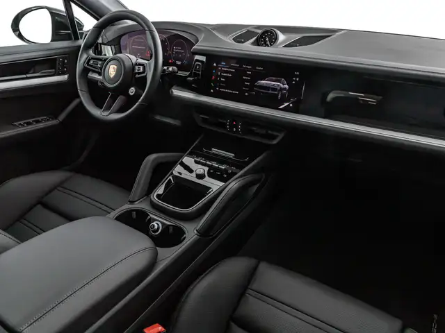 Porsche Cayenne view 14