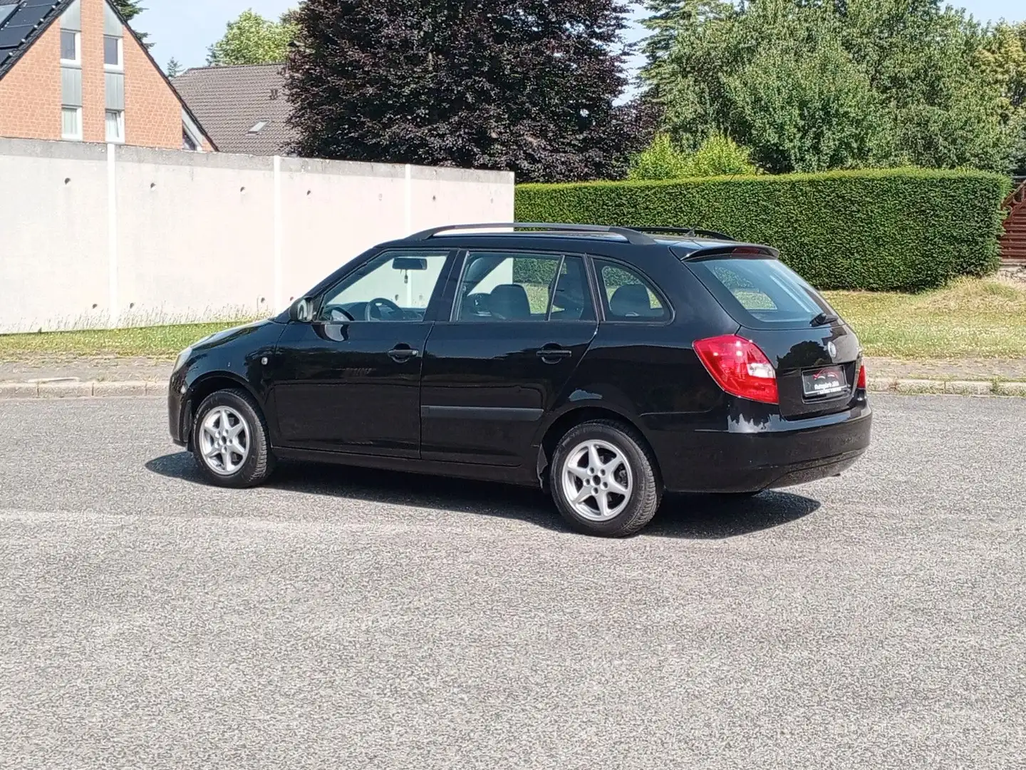 Skoda Fabia Combi Cool Edition*wenig km*Klima*8fach Schwarz - 2