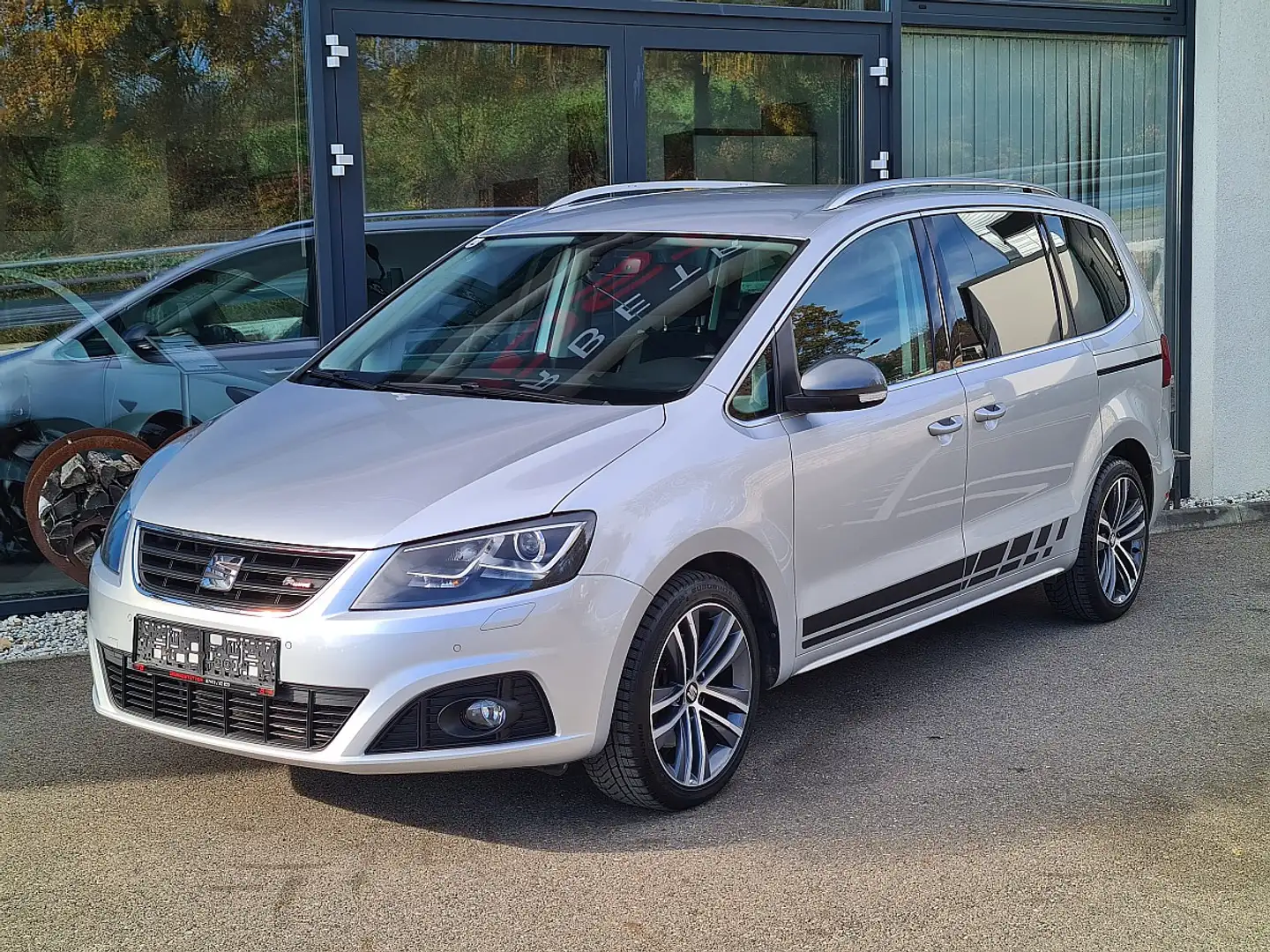 SEAT Alhambra FR 2,0 TDI CR DSG Silber - 2