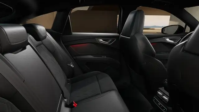 Audi E-Tron view 11