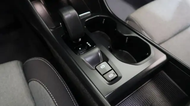 Volvo XC40 view 20