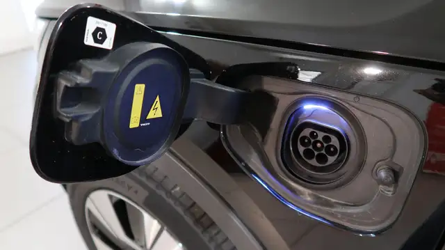 Volvo XC40 view 27