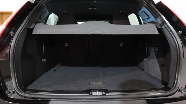 Volvo XC40 view 24