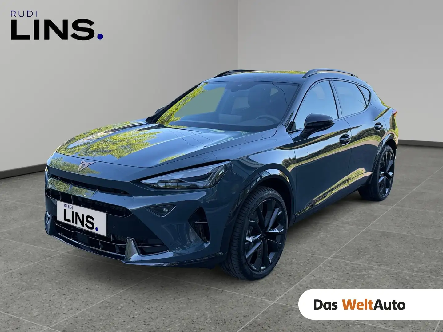 CUPRA Formentor 1.5 TSI 150 PS ACT Blau - 1