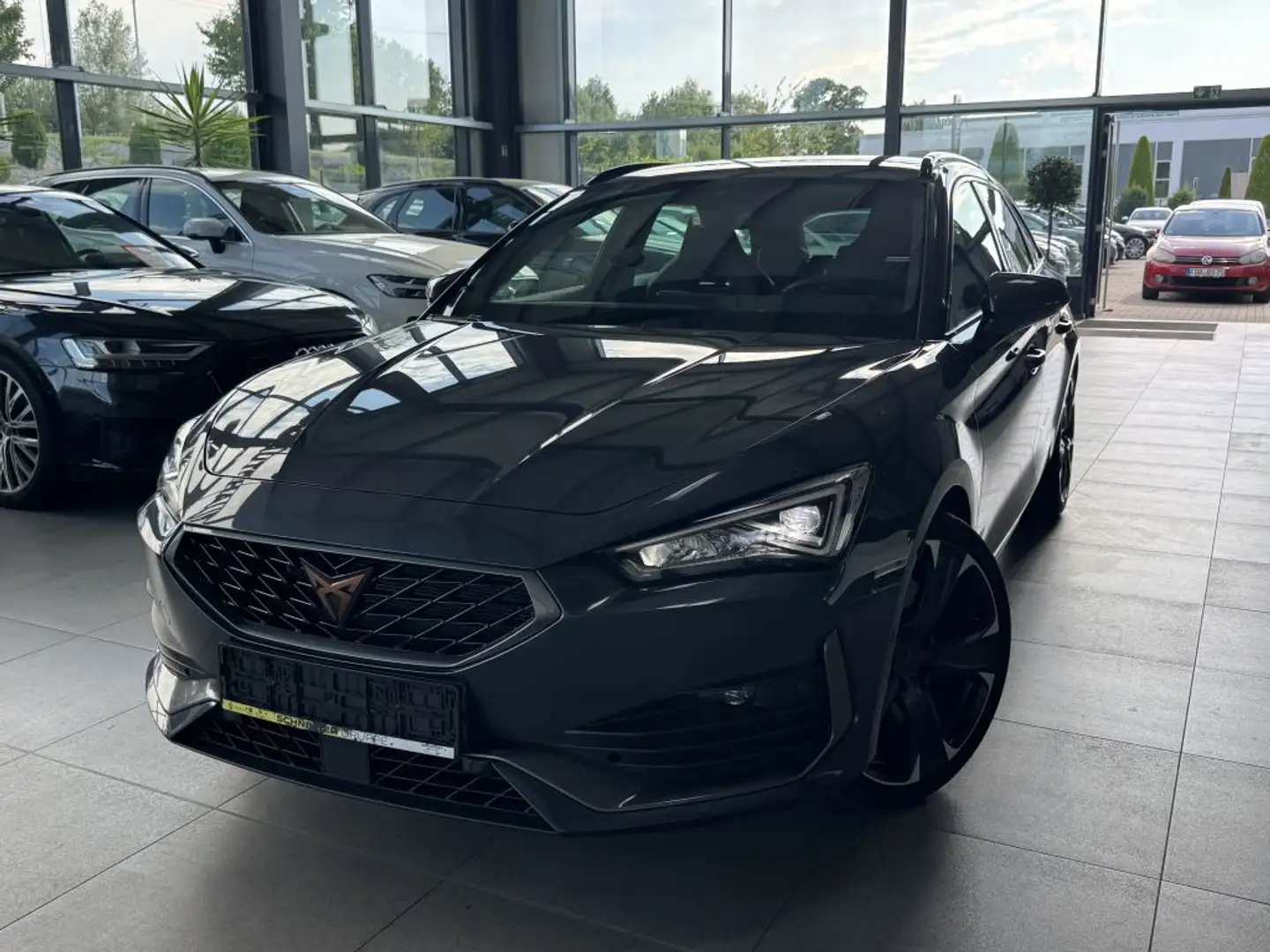 CUPRA Leon Sportstourer 2.0 TSI 4Drive DSG VZ - 1