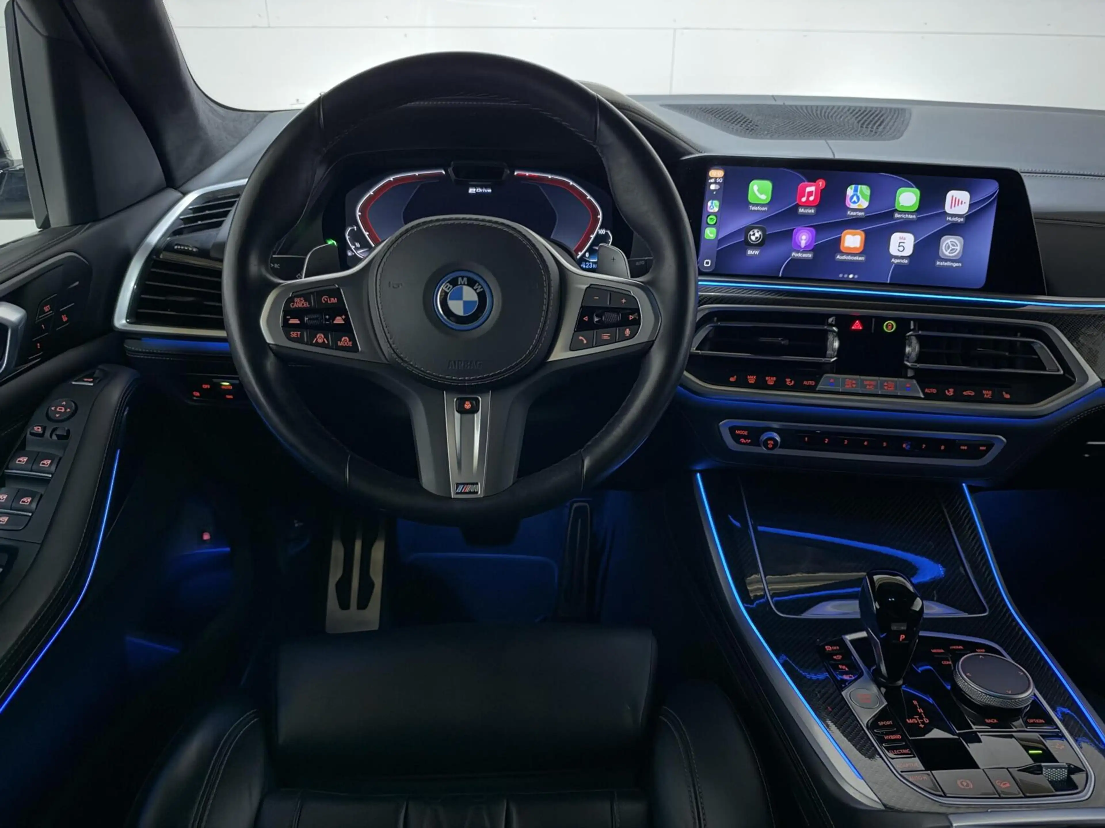 BMW X5 xDrive45e M-Sport Individual Dravitgrau Pano Laser — photo 32