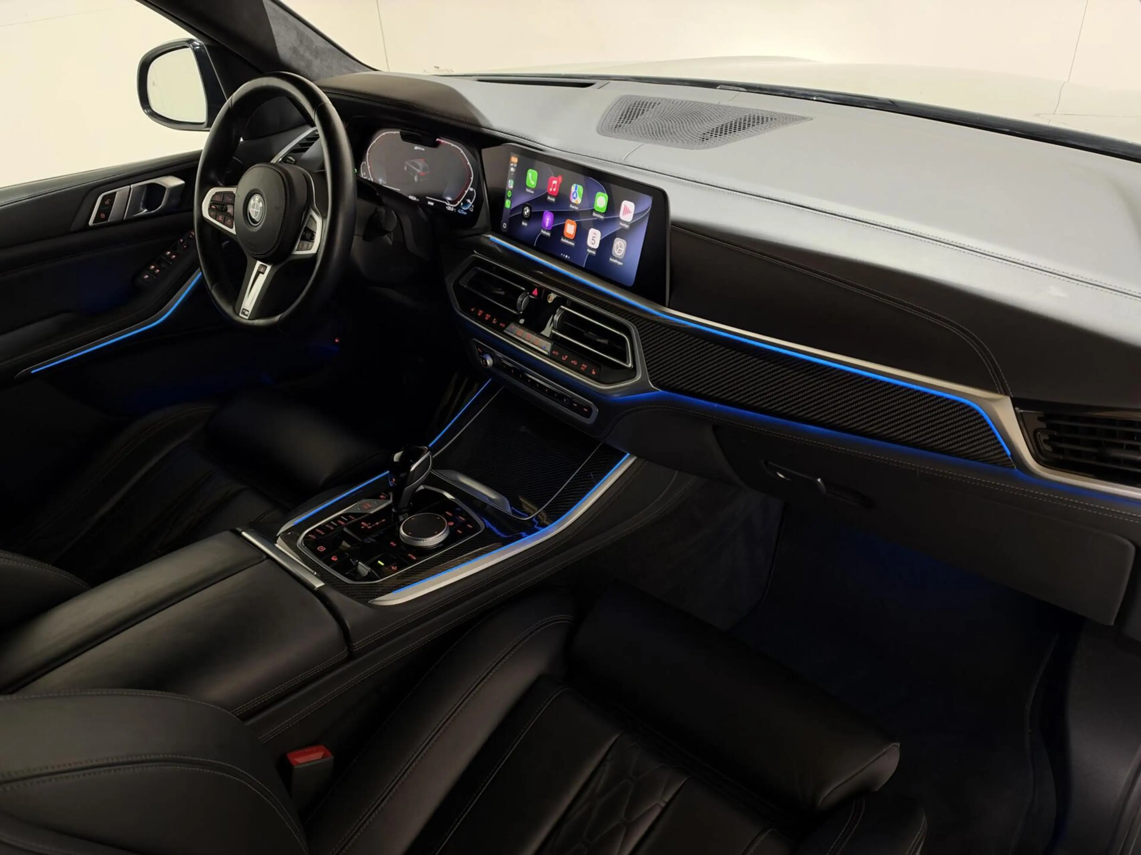 BMW X5 xDrive45e M-Sport Individual Dravitgrau Pano Laser — photo 26