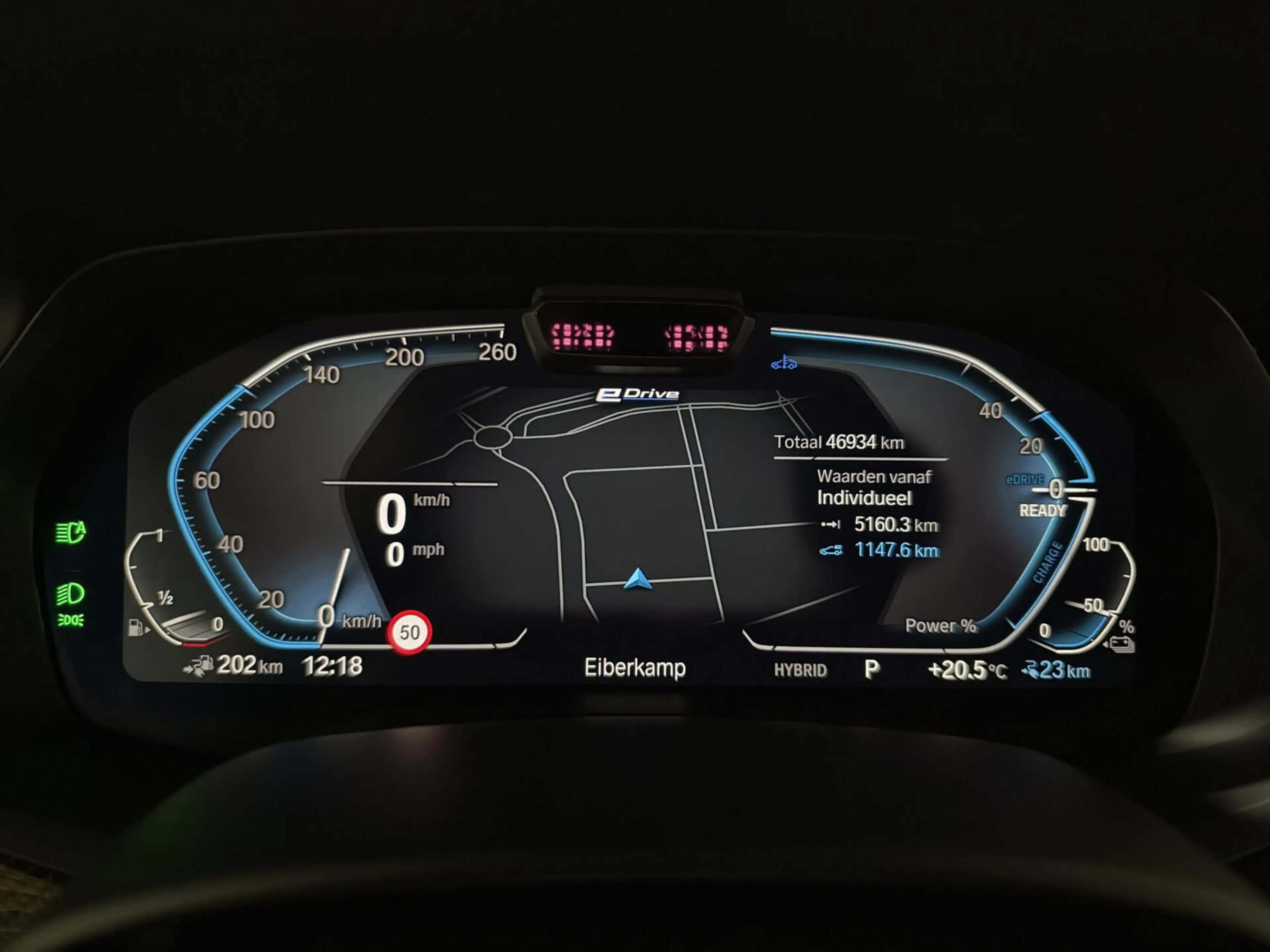 BMW X5 xDrive45e M-Sport Individual Dravitgrau Pano Laser — photo 40