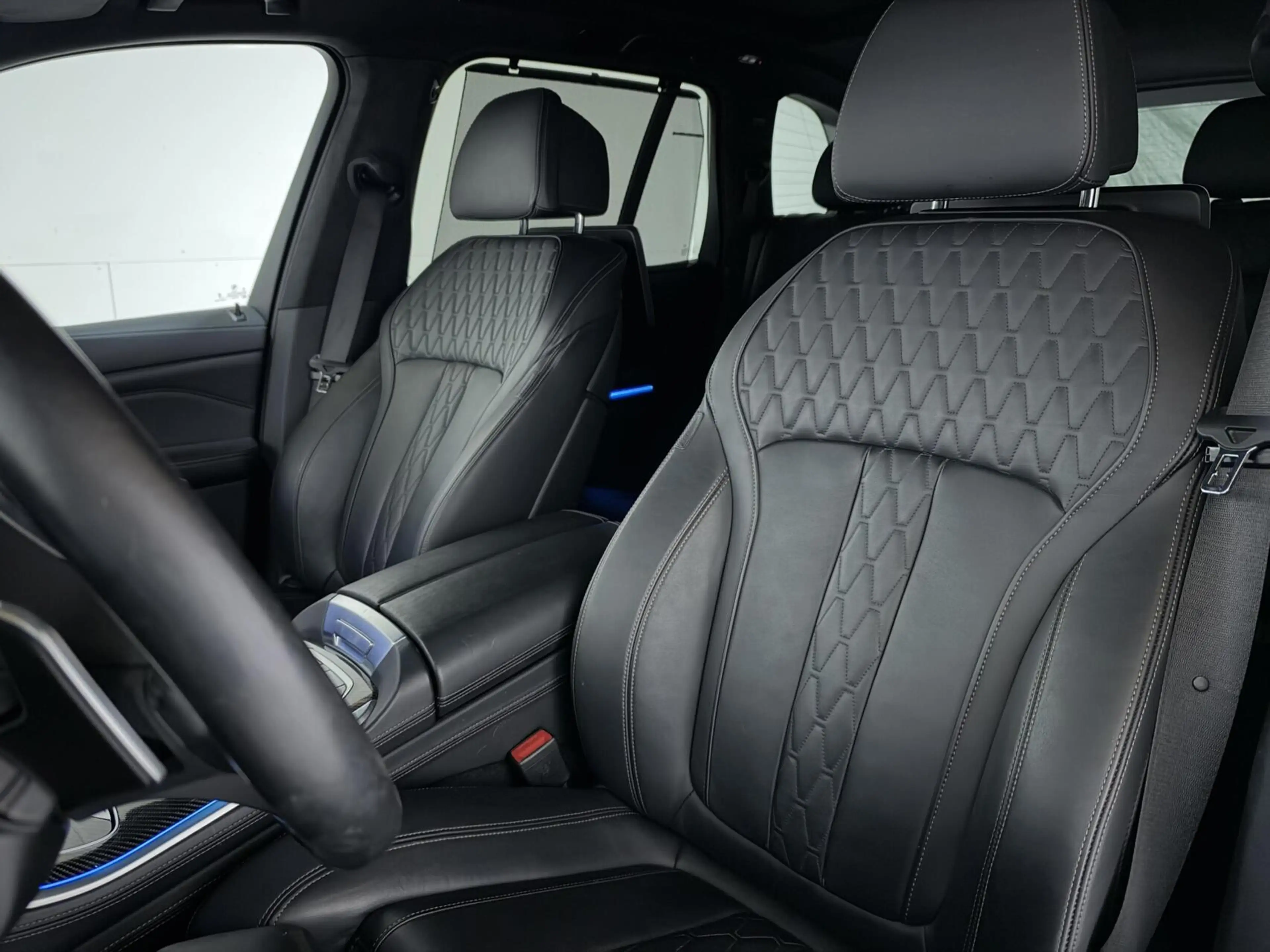 BMW X5 xDrive45e M-Sport Individual Dravitgrau Pano Laser — photo 17