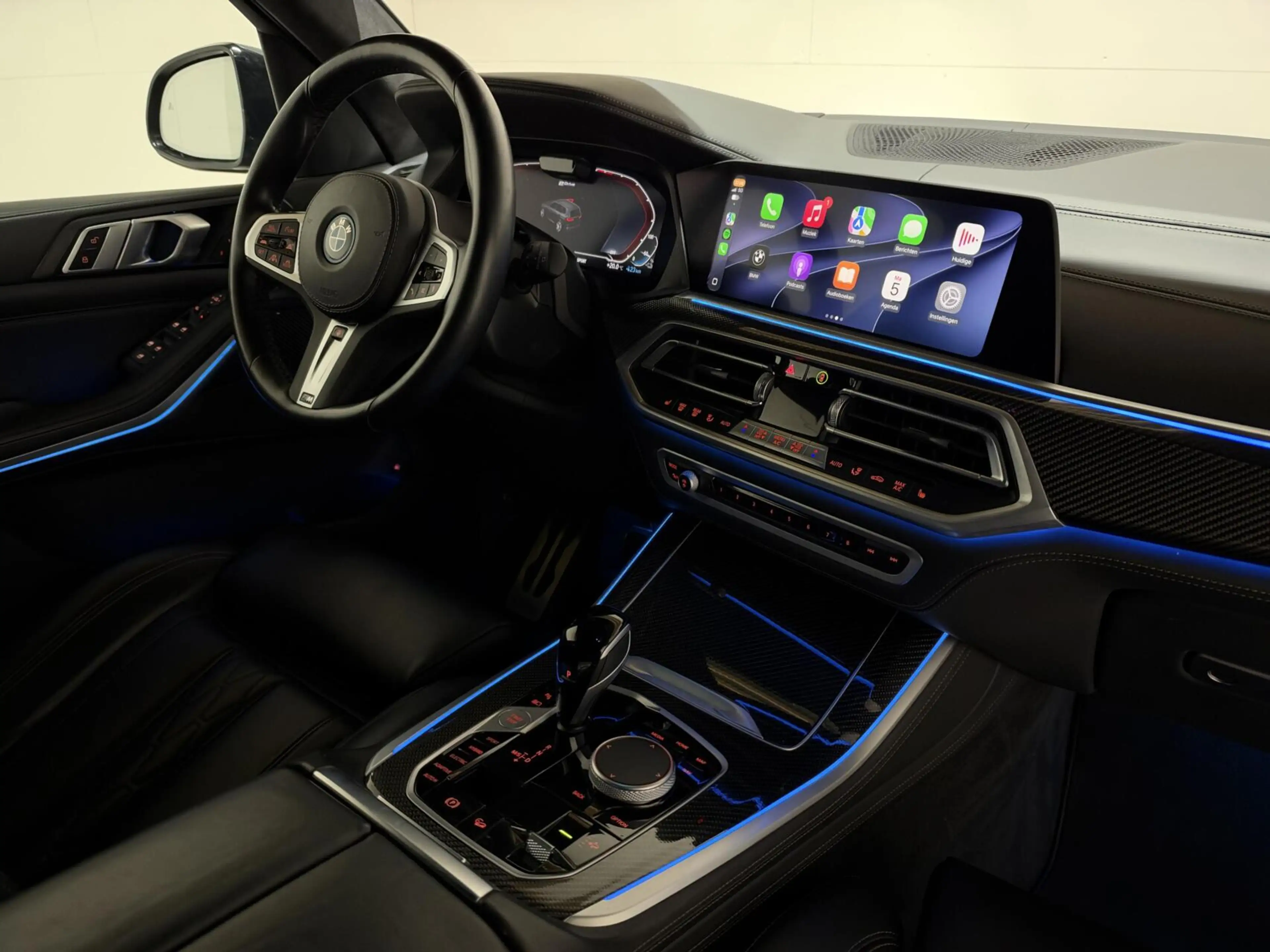 BMW X5 xDrive45e M-Sport Individual Dravitgrau Pano Laser — photo 27