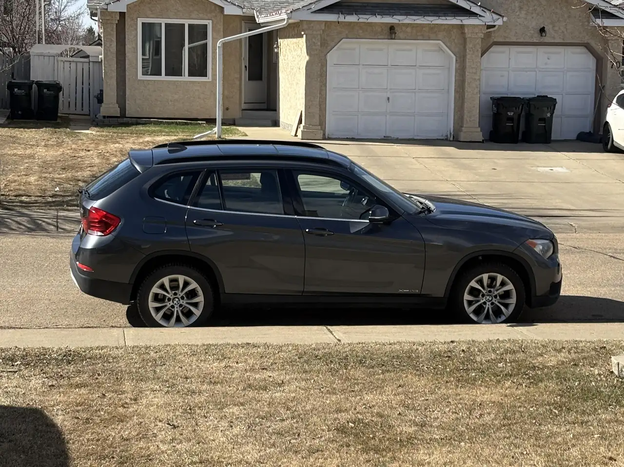 BMW X1 снимка BMW X1