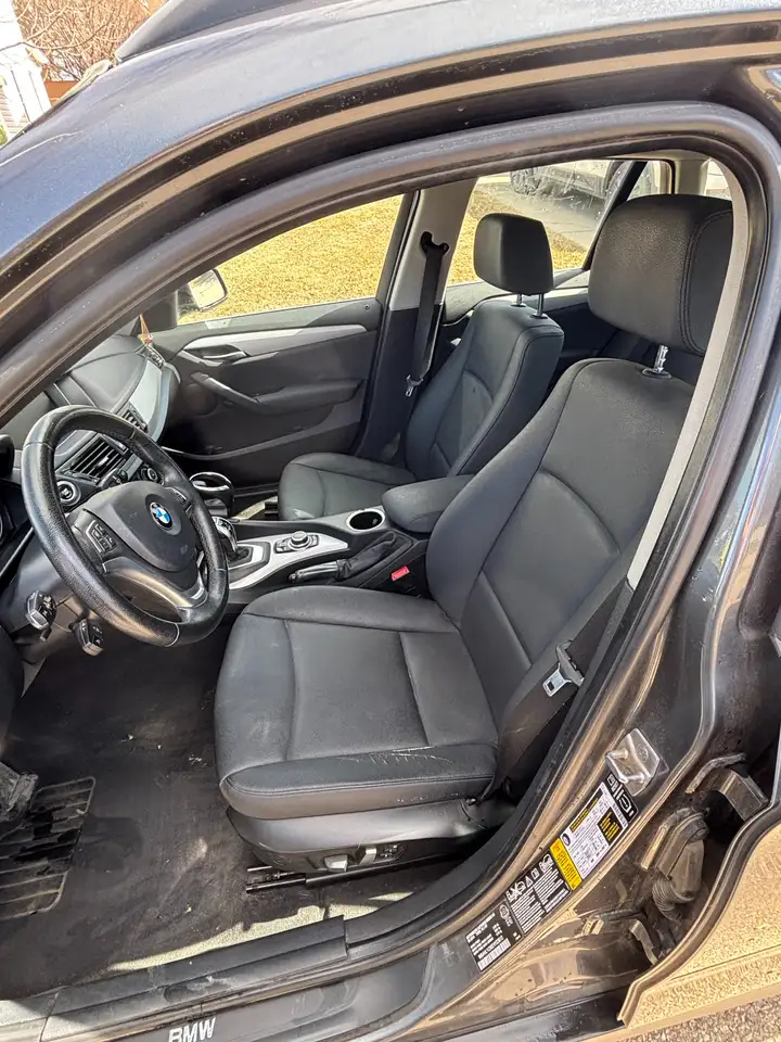BMW X1 снимка BMW X1