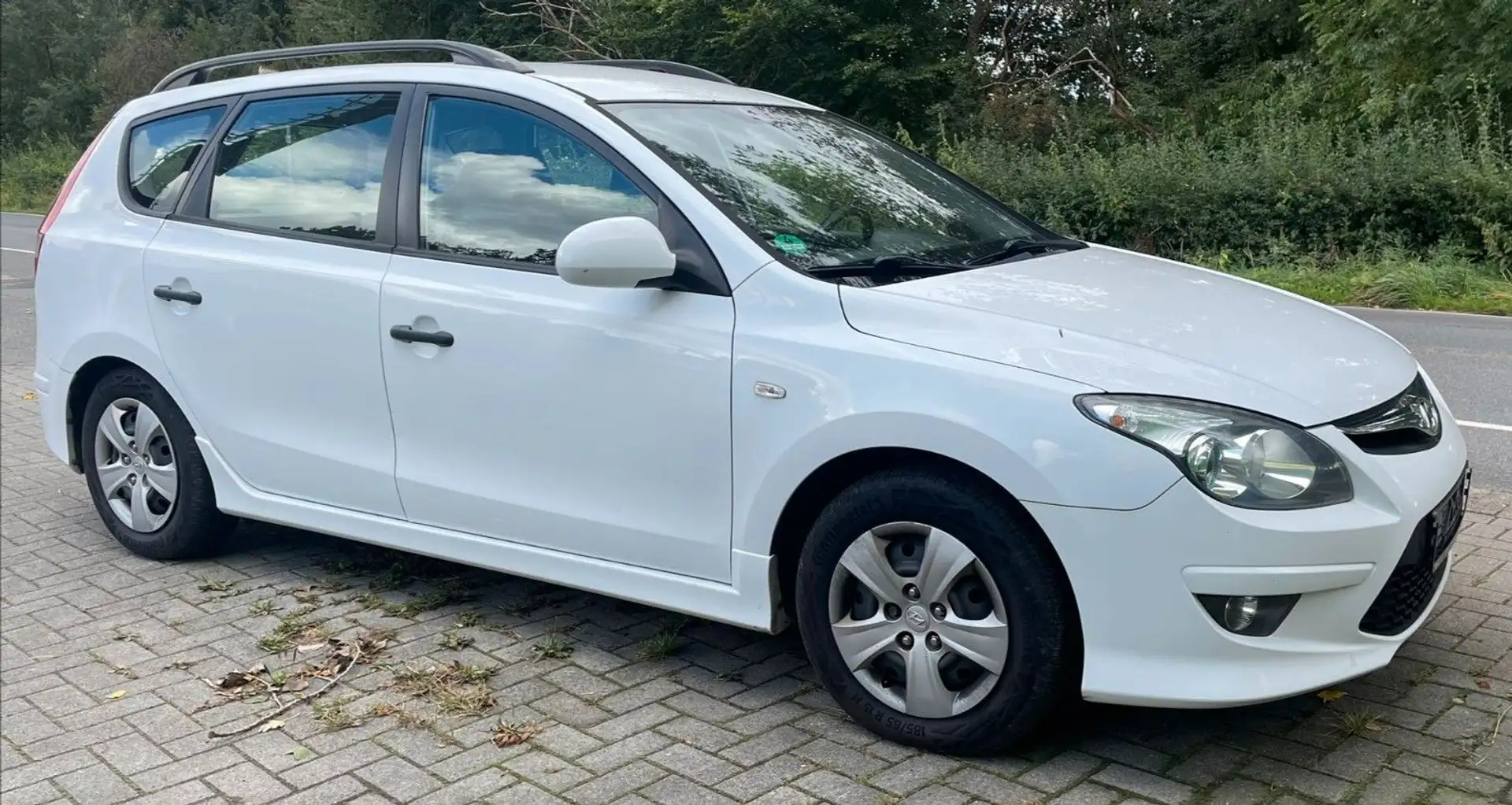 Hyundai i30 cw Edition+ Weiß - 2